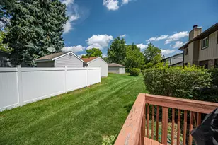 1037 Loughborough Ct, Wheaton, IL 60187 - Photo 25