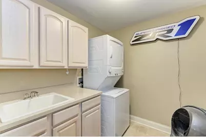 1 Itasca Place #211, Itasca, IL 60143 - Photo 11