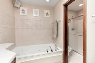 2470 Benton St, Palatine, IL 60067 - Photo 23
