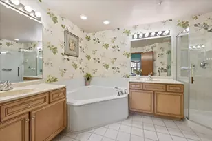 2351 Crystal Rd, Northbrook, IL 60062 - Photo 13