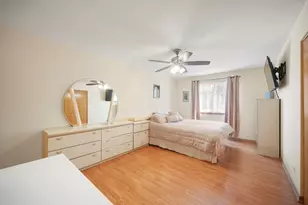 101 Winchester Dr, Streamwood, IL 60107 - Photo 11