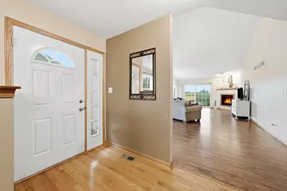 617 Enclave Lane, Manteno, IL 60950 - Photo 3