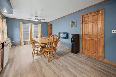 829 S Locust Street, Pontiac, IL 61764 - Photo 11