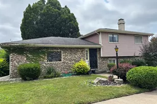 18506 Clyde Ave, Lansing, IL 60438 - Photo 1