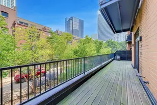 550 W Fulton St, Chicago, IL 60661 - Photo 31