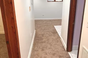 1942 W Melrose St, Chicago, IL 60657 - Photo 27