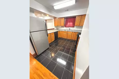 1942 W Melrose Street, Chicago, IL 60657 - Photo 9