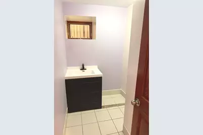 1942 W Melrose Street, Chicago, IL 60657 - Photo 25