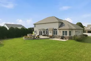 1203 Silver Oak Cir, Normal, IL 61761 - Photo 3