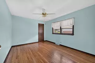 229 S Grace St, Lombard, IL 60148 - Photo 13