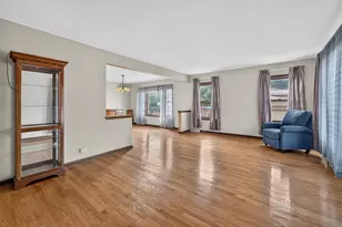 229 S Grace St, Lombard, IL 60148 - Photo 3