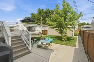 1229 Maple Ave, Berwyn, IL 60402 - Photo 21