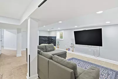 1229 Maple Avenue, Berwyn, IL 60402 - Photo 17