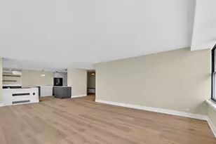 5801 N Sheridan Rd, Chicago, IL 60660 - Photo 5