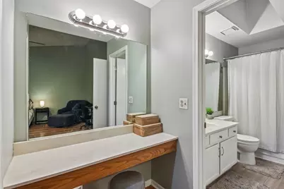 7353 Canterbury Place, Downers Grove, IL 60516 - Photo 13