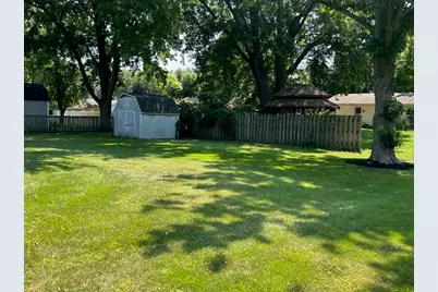 225 W Eisenhower Street, Waterman, IL 60556 - Photo 3