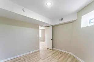1908 W Marquette Rd, Chicago, IL 60636 - Photo 35