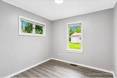 426 Suwanee Street, Park Forest, IL 60466 - Photo 11