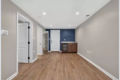 1507 W Hollywood Avenue, Chicago, IL 60660 - Photo 19
