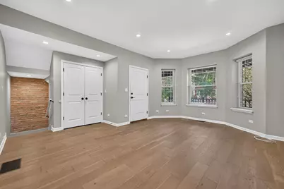 1507 W Hollywood Avenue, Chicago, IL 60660 - Photo 3