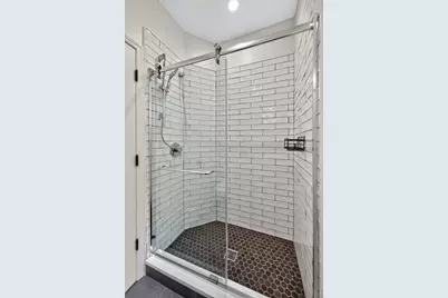 1507 W Hollywood Avenue, Chicago, IL 60660 - Photo 13