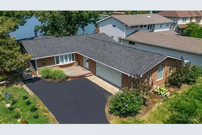 823 Holiday Drive, Lake Holiday, IL 60548 - Photo 7