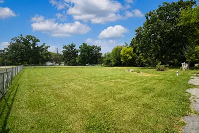 12210 W Blossom Avenue, Beach Park, IL 60087 - Photo 5