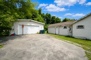 12210 W Blossom Ave, Beach Park, IL 60087 - Photo 3