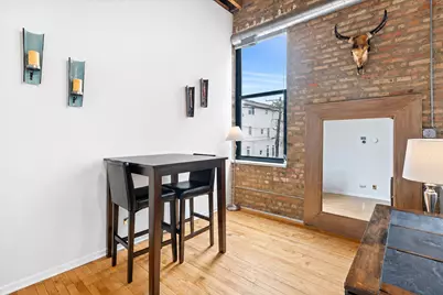 3201 N Seminary Avenue #207, Chicago, IL 60657 - Photo 7