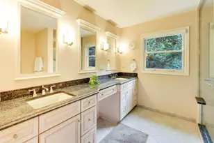 2302 Lisa Ct, Palatine, IL 60067 - Photo 19