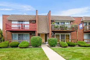 539 N Pleasant Dr, Glenwood, IL 60425 - Photo 1