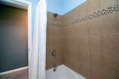 640 S Winfield Avenue, Kankakee, IL 60901 - Photo 17