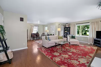 640 S Winfield Avenue, Kankakee, IL 60901 - Photo 9