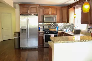 10420 S Peoria St, Chicago, IL 60643 - Photo 7