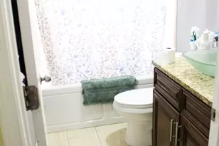 10420 S Peoria St, Chicago, IL 60643 - Photo 9