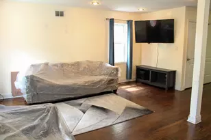10420 S Peoria St, Chicago, IL 60643 - Photo 5