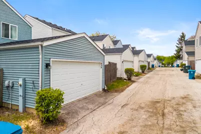 939 Four Seasons Boulevard, Aurora, IL 60504 - Photo 25