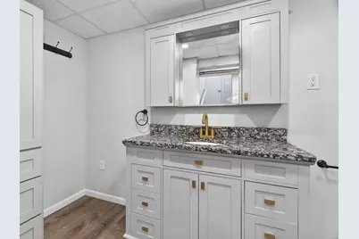 105 W Oak Street, Coal City, IL 60416 - Photo 23