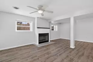 105 W Oak St, Coal City, IL 60416 - Photo 19
