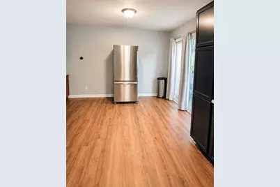 1404 E 20th Street, Sterling, IL 61081 - Photo 3