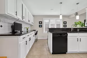 7453 Cashew Dr, Orland Park, IL 60462 - Photo 11