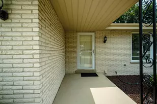 7453 Cashew Dr, Orland Park, IL 60462 - Photo 5