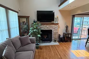 12804 S Paulina St, Calumet Park, IL 60827 - Photo 9
