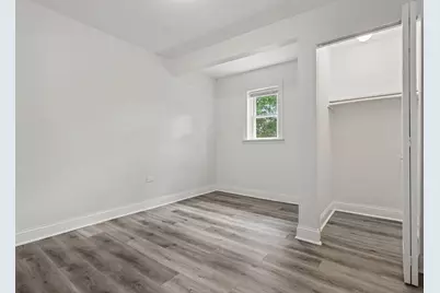 10004 S Torrence Avenue, Chicago, IL 60617 - Photo 11