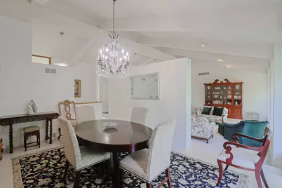 9 Camelot Drive, Oak Brook, IL 60523 - Photo 9