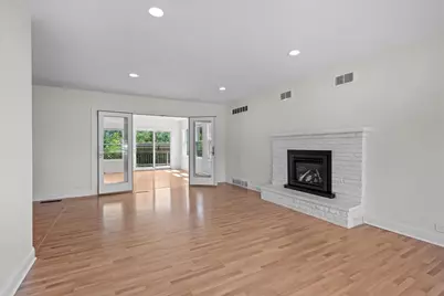 333 Warwick Road, Deerfield, IL 60015 - Photo 7