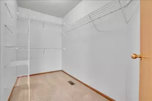 542 Waterford Ln, South Elgin, IL 60177 - Photo 29