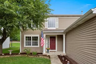 542 Waterford Ln, South Elgin, IL 60177 - Photo 3