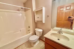 8000 Primrose Pl, Poplar Grove, IL 61065 - Photo 17