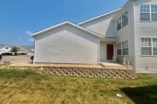 8000 Primrose Pl, Poplar Grove, IL 61065 - Photo 1